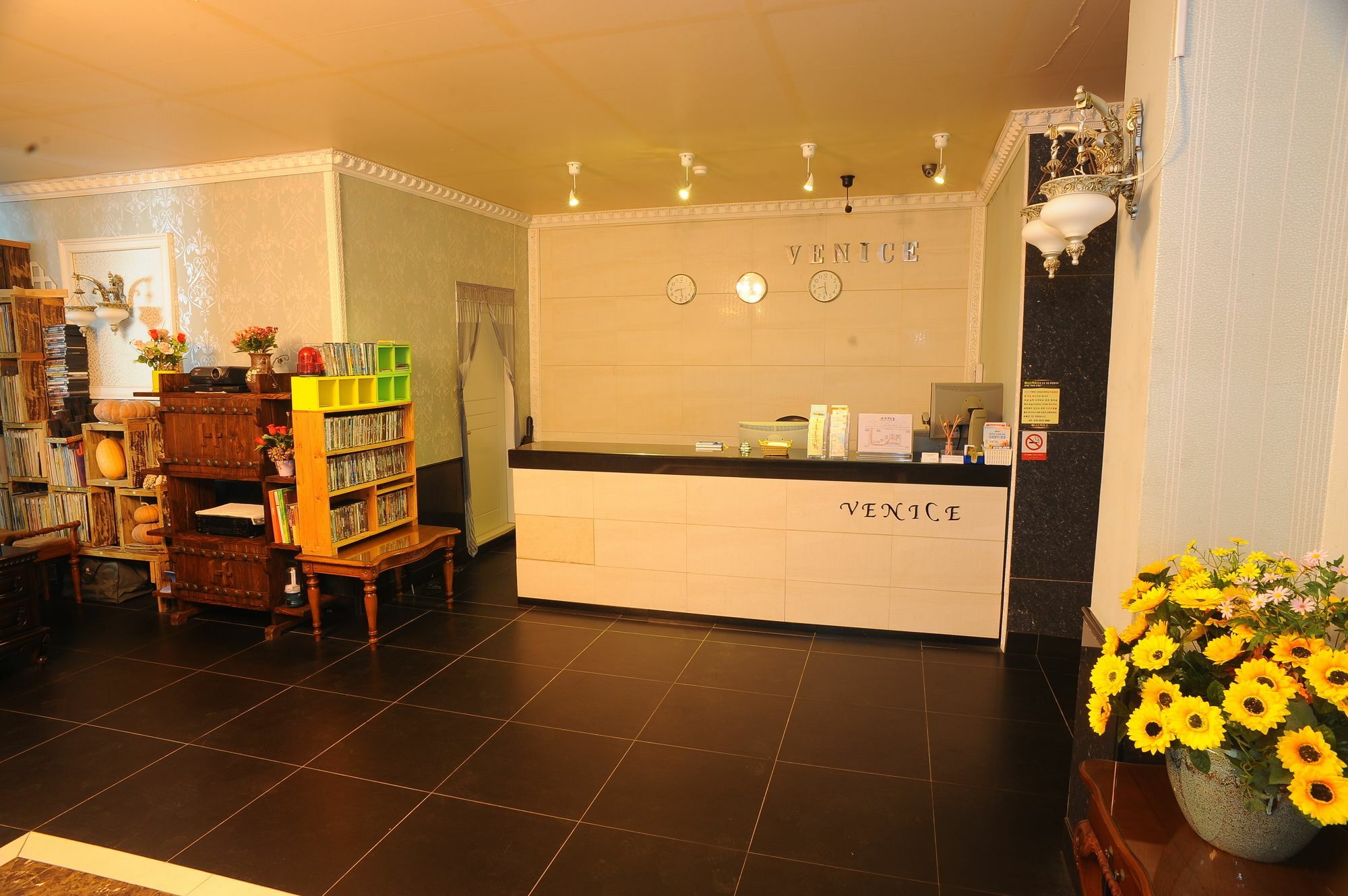 Venice House Gangneung Zewnętrze zdjęcie